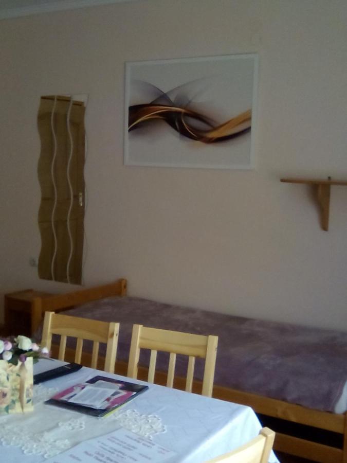 Csilla Apartman Makó Exteriör bild